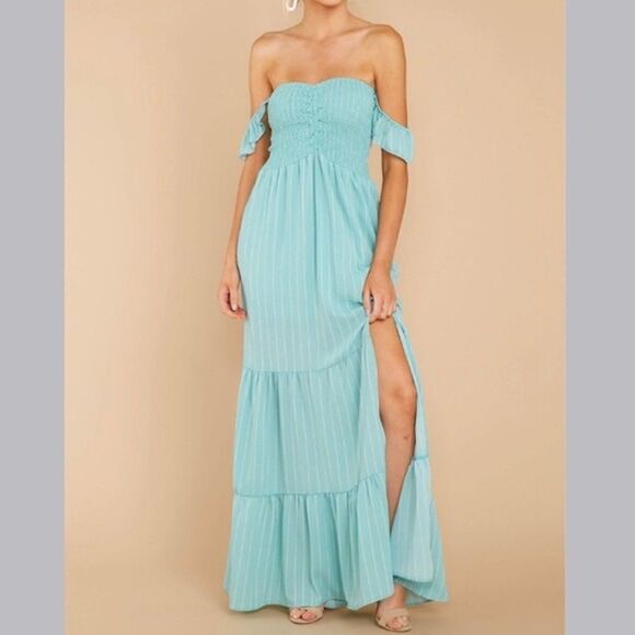 ✨ Red Dress Boutique ABOVE AVERAGE AQUA STRIPE MAXI DRESS✨ - Picture 4 of 11